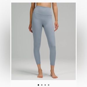 Lululemon Align Legging 25” size 2 chambray